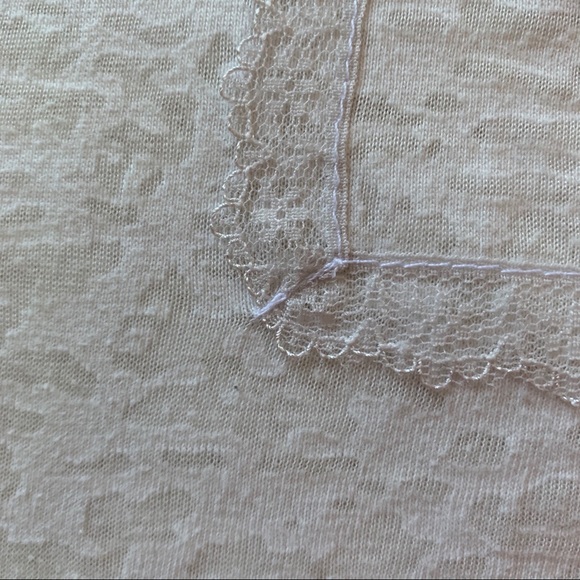 Graphic Lace Long Sleeve Tee - Picture 3 of 6